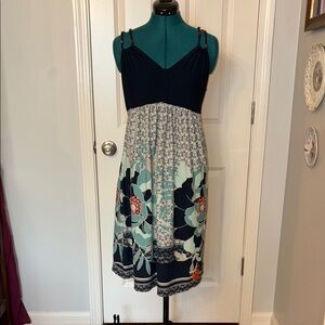 Liz Lange Blue and White Sleeveless Maternity Sundress